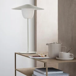 Mobile LED-Leuchte „ANI LAMP“ (S) -Kinderspielzeug ani