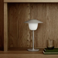 Mobile LED-Leuchte „ANI LAMP“ (S) -Kinderspielzeug ani small magnet