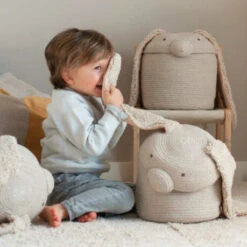 Lorena Canals Korb „Rita, The Rabbit“ 7 Lorena Canals Korb „Rita, The Rabbit“ -Kinderspielzeug basket rabbit1