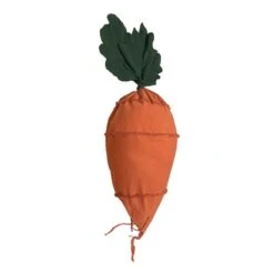 Sitzsack „Cathy, Die Karotte“ -Kinderspielzeug bean bag cathy the carrot lorenacanals 1