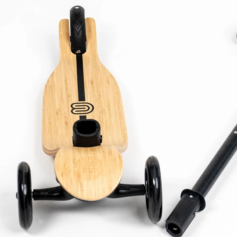 Tretroller Boo „Black Line“ Von CROOZABOO 5 Tretroller Boo „Black Line“ Von CROOZABOO – Bild 3