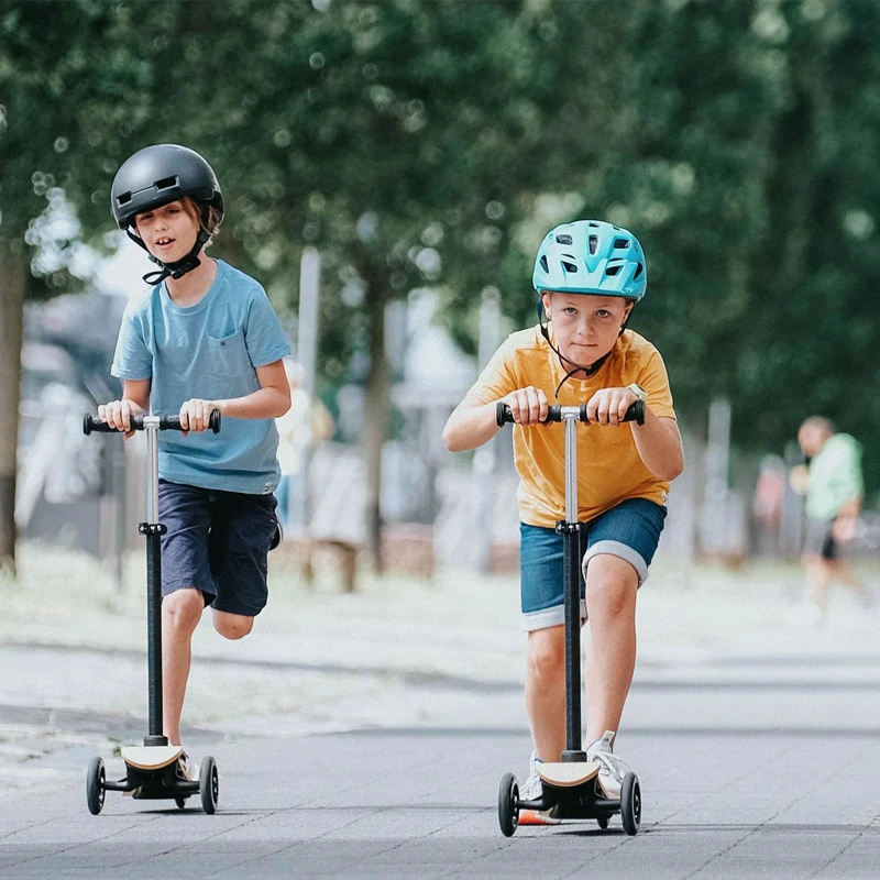 Tretroller Boo „Black Line“ Von CROOZABOO 10 Tretroller Boo „Black Line“ Von CROOZABOO – Bild 8