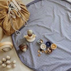 „Grid Blue“ Toy Storage Bag (2 In 1 Spielmatte) 19 „Grid Blue“ Toy Storage Bag (2 In 1 Spielmatte) -Kinderspielzeug grid blue6