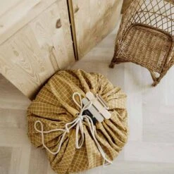 „Grid Mustard“ Toy Storage Bag (2 In 1 Spielmatte) -Kinderspielzeug grid mustard5