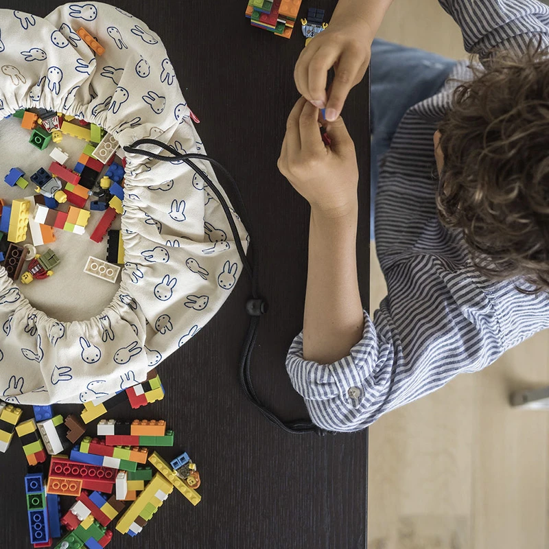 „Miffy“ Mini Toy Storage Bag 4 „Miffy“ Mini Toy Storage Bag – Bild 2