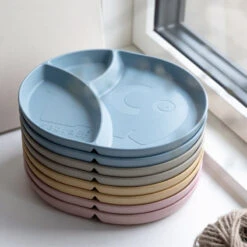 Sebra Kinder-Teller Mit 3 Fächern „MUMS“ (jetty Beige) -Kinderspielzeug mums teller yellow3 1