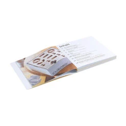 CUBORO – Das Buch 21 CUBORO – Das Buch -Kinderspielzeug packshot content 240 CUBORO DAS BUCH 1