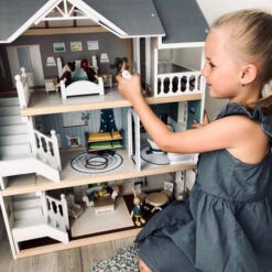 Small Foot Puppenhaus „Stadtvilla“