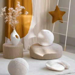 Ottomane Aus Plüsch-Teddystoff -Kinderspielzeug wigiwama pouffe teddy12 1